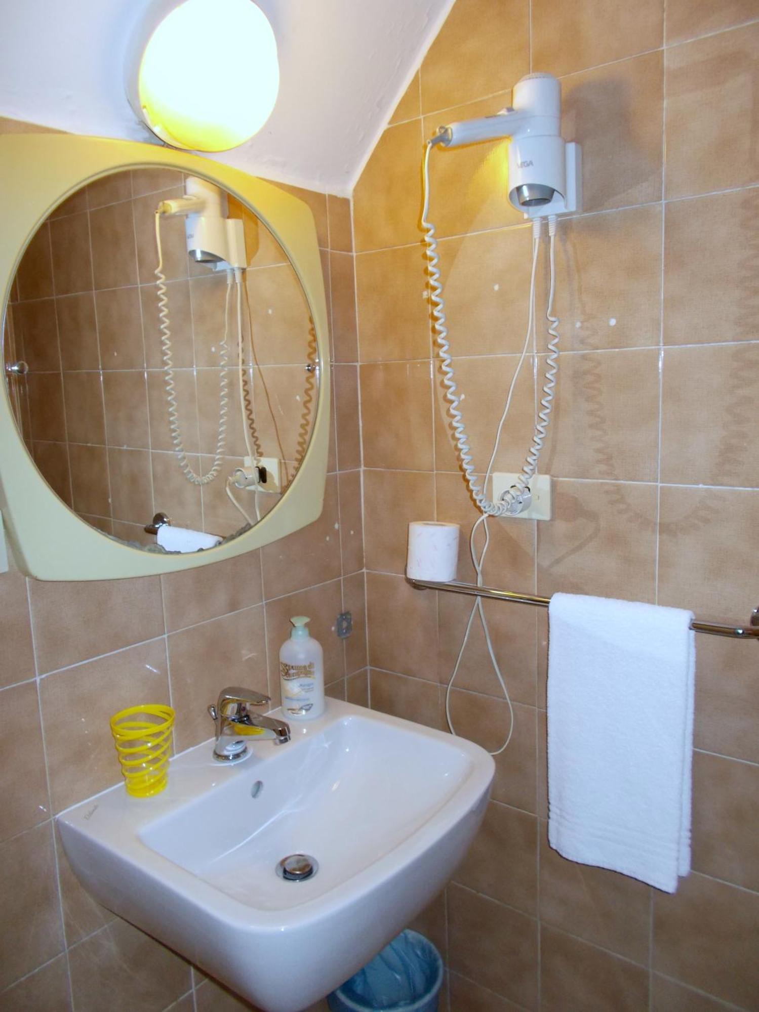 Hotel D'Azeglio Firenze Cameră foto